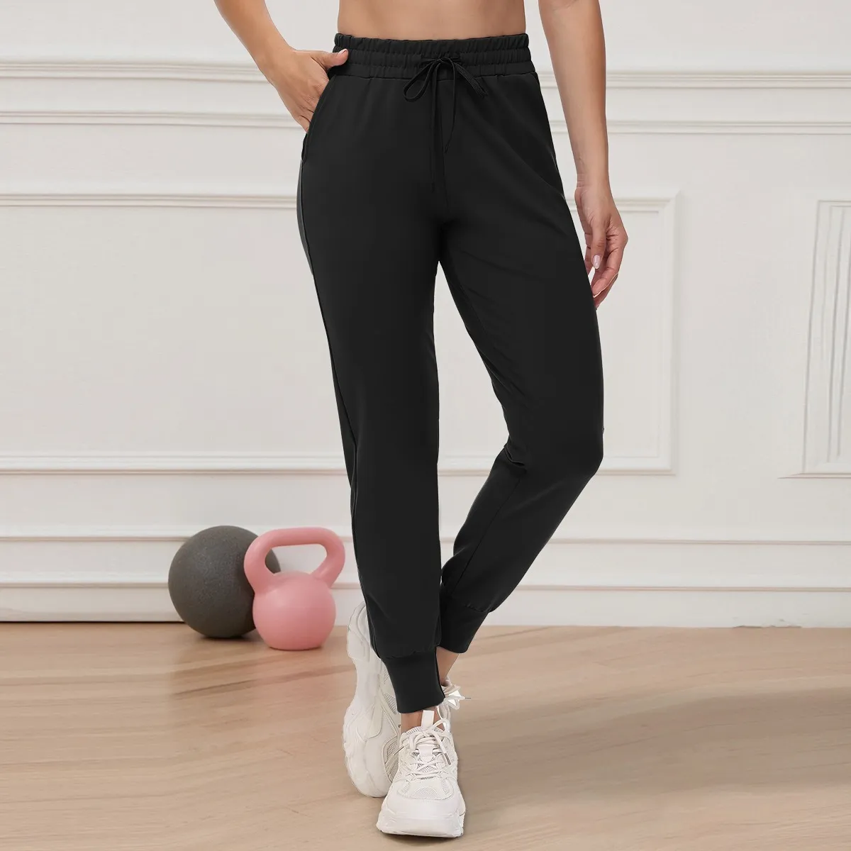 Pantalones Deportivos Slim Fit